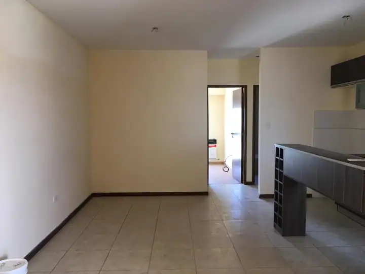 CHACABUCO 195, ESQUINA LEON GURUCIAGA — foto 4